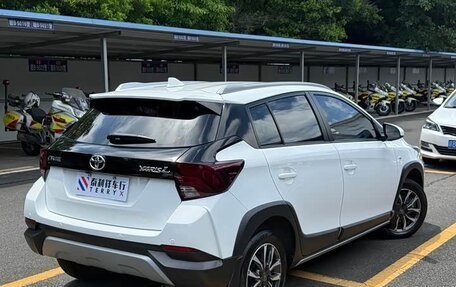 Toyota Yaris XP150 рестайлинг, 2022 год, 1 100 000 рублей, 6 фотография