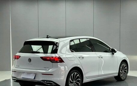 Volkswagen Golf VIII, 2022 год, 1 995 000 рублей, 5 фотография