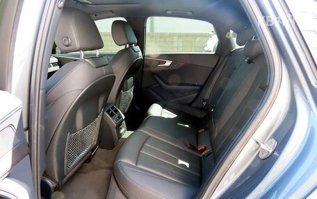 Audi A4, 2020 год, 2 300 000 рублей, 6 фотография