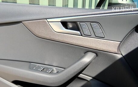 Audi A4, 2020 год, 2 300 000 рублей, 12 фотография