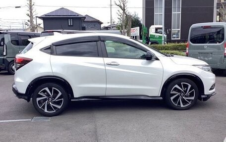 Honda Vezel, 2020 год, 1 314 000 рублей, 6 фотография