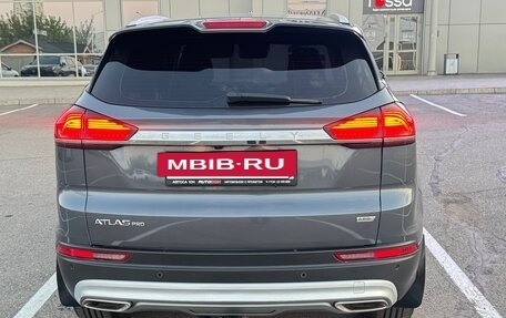 Geely Atlas, 2022 год, 2 170 000 рублей, 5 фотография