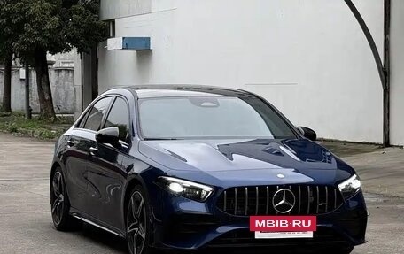 Mercedes-Benz A-Класс, 2024 год, 5 000 000 рублей, 2 фотография
