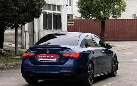 Mercedes-Benz A-Класс, 2024 год, 5 000 000 рублей, 4 фотография