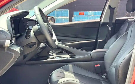 Hyundai Elantra, 2023 год, 1 184 000 рублей, 9 фотография