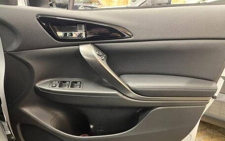 Mitsubishi Eclipse Cross, 2023 год, 1 900 100 рублей, 37 фотография