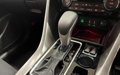 Mitsubishi Eclipse Cross, 2023 год, 1 900 100 рублей, 35 фотография