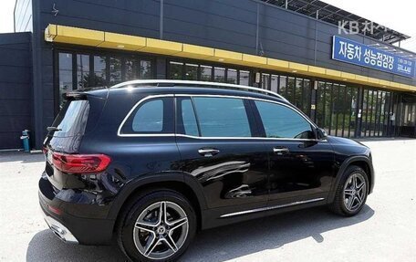 Mercedes-Benz GLB, 2024 год, 3 450 000 рублей, 3 фотография