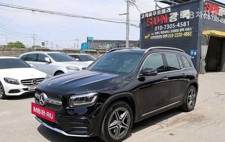 Mercedes-Benz GLB, 2024 год, 3 450 000 рублей, 2 фотография