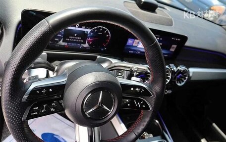 Mercedes-Benz GLB, 2024 год, 3 450 000 рублей, 8 фотография