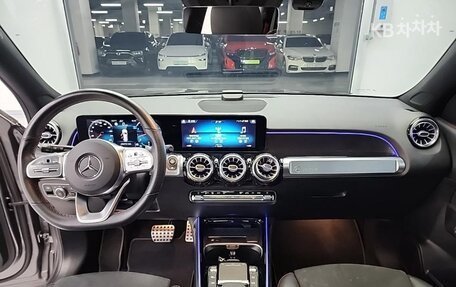 Mercedes-Benz GLB, 2022 год, 2 250 000 рублей, 7 фотография