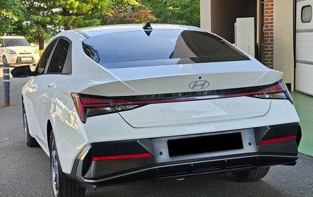Hyundai Avante, 2023 год, 1 593 000 рублей, 4 фотография