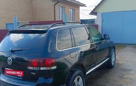 Volkswagen Touareg III, 2008 год, 850 000 рублей, 2 фотография