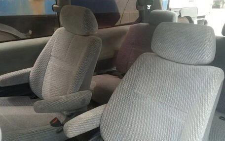 Toyota Estima III рестайлинг -2, 1996 год, 375 000 рублей, 9 фотография