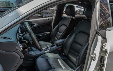 Mercedes-Benz CLA, 2015 год, 1 390 000 рублей, 10 фотография