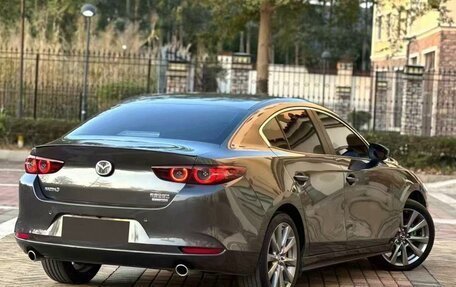 Mazda 3, 2023 год, 1 266 000 рублей, 4 фотография
