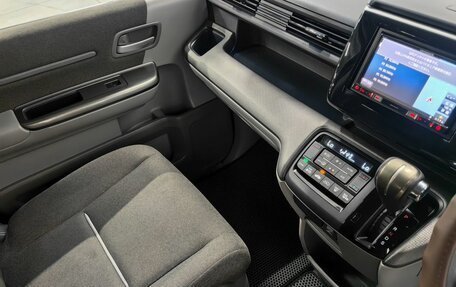 Honda Stepwgn IV, 2019 год, 1 830 000 рублей, 11 фотография