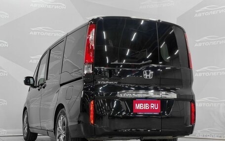 Honda Stepwgn IV, 2019 год, 1 830 000 рублей, 24 фотография