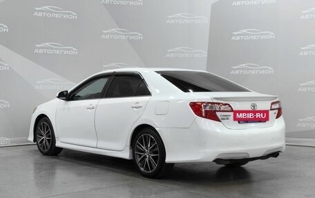 Toyota Camry, 2013 год, 1 690 000 рублей, 3 фотография