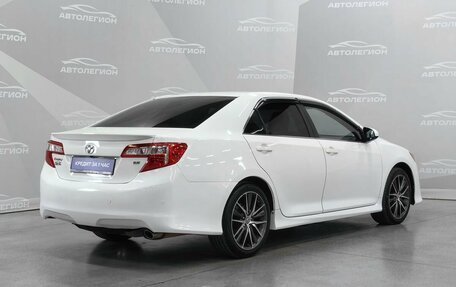Toyota Camry, 2013 год, 1 690 000 рублей, 5 фотография