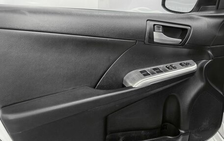 Toyota Camry, 2013 год, 1 690 000 рублей, 18 фотография