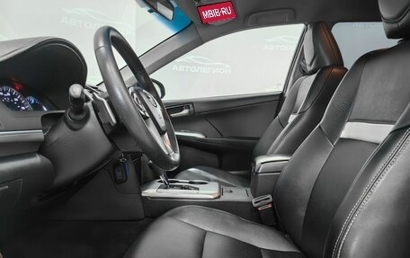 Toyota Camry, 2013 год, 1 690 000 рублей, 10 фотография