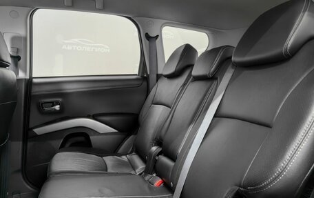 Mitsubishi Outlander III рестайлинг 3, 2012 год, 1 300 000 рублей, 17 фотография