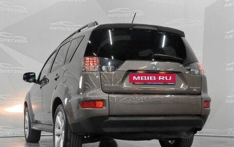 Mitsubishi Outlander III рестайлинг 3, 2012 год, 1 300 000 рублей, 25 фотография