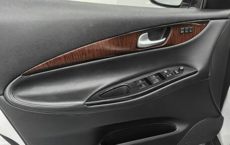 Infiniti QX50 I рестайлинг, 2013 год, 1 900 000 рублей, 25 фотография