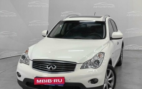 Infiniti QX50 I рестайлинг, 2013 год, 1 900 000 рублей, 26 фотография
