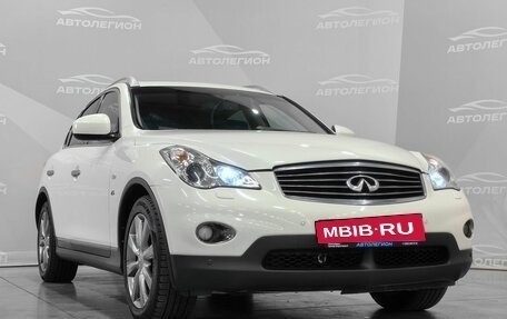 Infiniti QX50 I рестайлинг, 2013 год, 1 900 000 рублей, 29 фотография