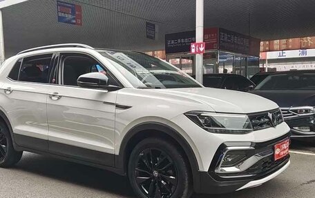 Volkswagen T-Cross I, 2022 год, 1 380 000 рублей, 3 фотография