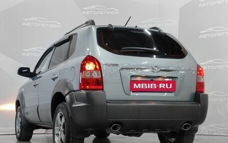 Hyundai Tucson III, 2005 год, 970 000 рублей, 25 фотография