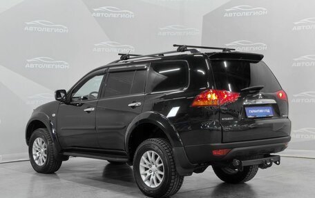 Mitsubishi Pajero Sport II рестайлинг, 2013 год, 1 790 000 рублей, 3 фотография
