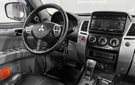 Mitsubishi Pajero Sport II рестайлинг, 2013 год, 1 790 000 рублей, 14 фотография
