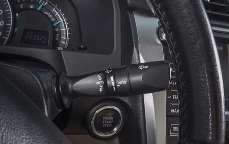Toyota Camry, 2014 год, 1 680 000 рублей, 18 фотография
