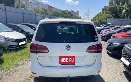 Volkswagen Sharan II, 2017 год, 1 600 000 рублей, 6 фотография