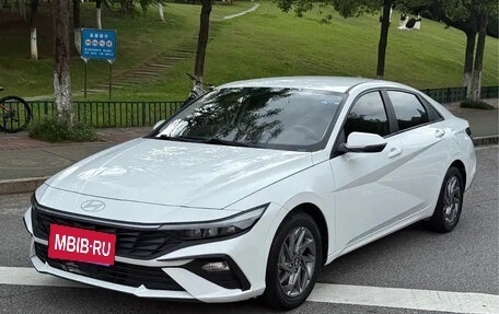 Hyundai Elantra, 2024 год, 1 200 000 рублей, 1 фотография