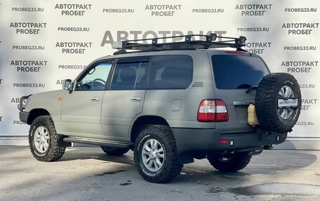 Toyota Land Cruiser 100 рестайлинг 2, 2006 год, 2 590 000 рублей, 7 фотография