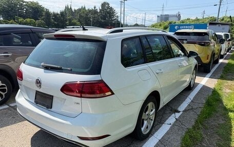 Volkswagen Golf VII, 2017 год, 860 000 рублей, 2 фотография