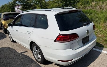 Volkswagen Golf VII, 2017 год, 860 000 рублей, 3 фотография