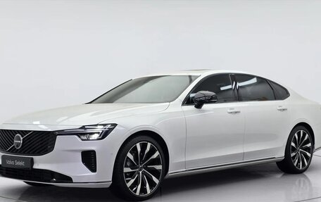 Volvo S90 II рестайлинг, 2025 год, 5 761 000 рублей, 2 фотография