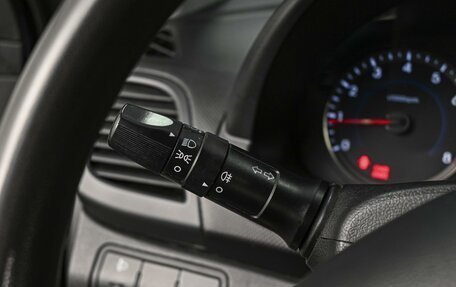 Hyundai Solaris II рестайлинг, 2013 год, 884 350 рублей, 17 фотография