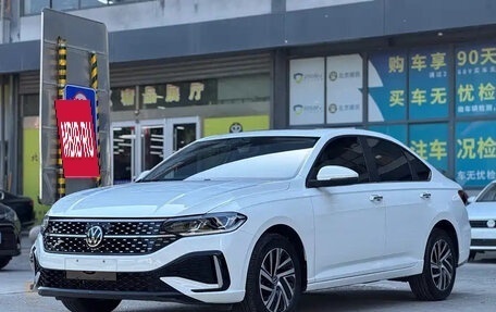 Volkswagen Lavida, 2024 год, 1 200 000 рублей, 1 фотография