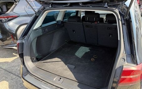 Volkswagen Passat B8 рестайлинг, 2015 год, 1 100 000 рублей, 26 фотография