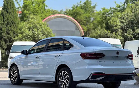 Volkswagen Lavida, 2024 год, 1 200 000 рублей, 4 фотография