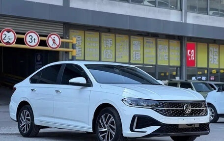 Volkswagen Lavida, 2024 год, 1 200 000 рублей, 3 фотография