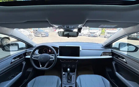 Volkswagen Lavida, 2024 год, 1 200 000 рублей, 12 фотография