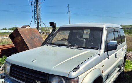 Mitsubishi Pajero III рестайлинг, 1994 год, 220 000 рублей, 2 фотография