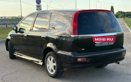 Honda Stream I рестайлинг, 2003 год, 415 000 рублей, 3 фотография